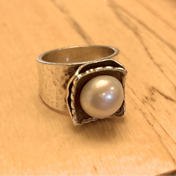 Silpada Hammered Freshwater Pearl Ring R0898 Retired size 7 - Picture 6 of 15